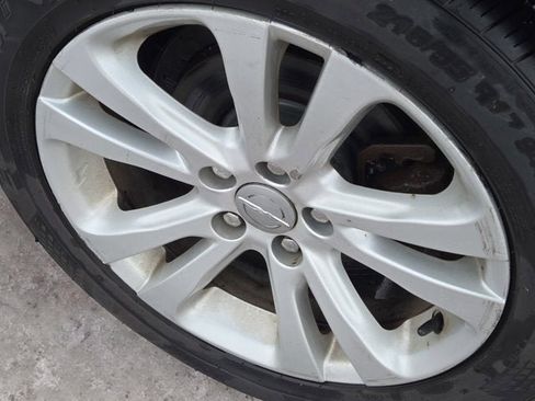 Used 2015 Chrysler 200 Limited w/ Convenience Group image 8