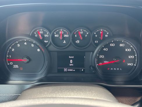 Used 2019 Chevrolet Silverado 1500 Custom Trail Boss w/ Custom Convenience Package AWD/4WD image 19