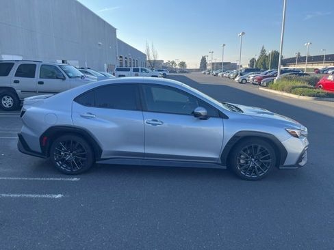 Used 2022 Subaru WRX Limited image 4