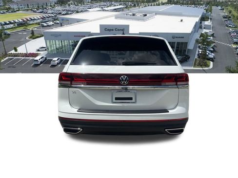 Used 2024 Volkswagen Atlas SE FWD image 21