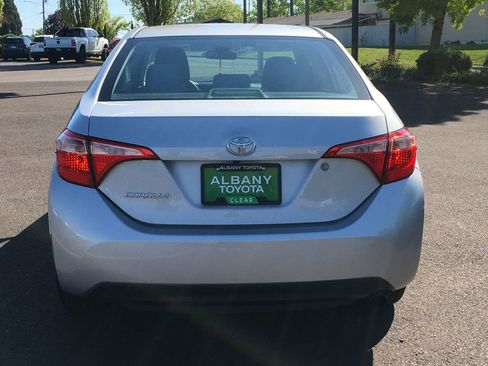 Used 2017 Toyota Corolla L FWD image 5