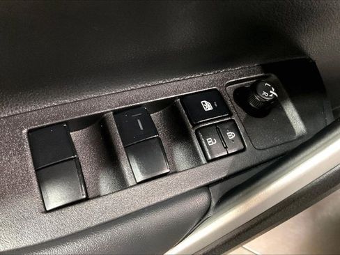 Certified 2026 Toyota Corolla Cross L FWD image 37