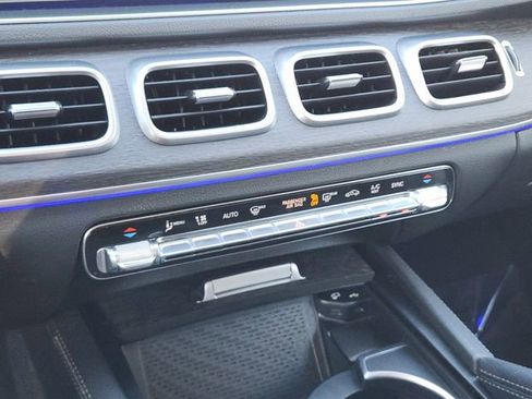 Used 2020 Mercedes-Benz GLE 450 GLE 450 image 22