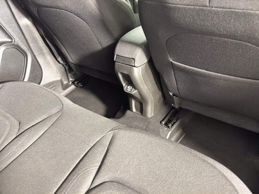 Used 2021 Jeep Renegade Latitude FWD image 30