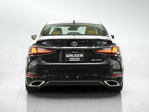 Used 2025 Lexus ES 350 w/ Luxury Package FWD image 4
