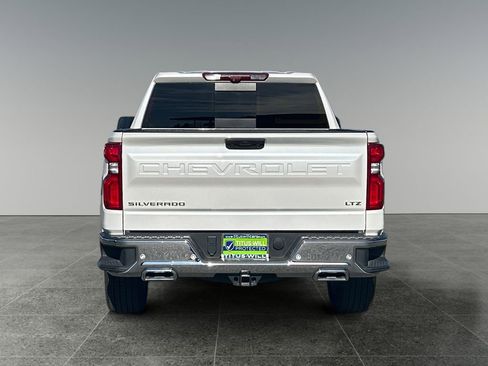 Used 2025 Chevrolet Silverado 1500 LTZ w/ LTZ Premium Package image 6