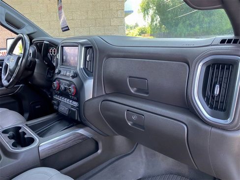 Used 2022 Chevrolet Silverado 1500 LTZ AWD/4WD image 44