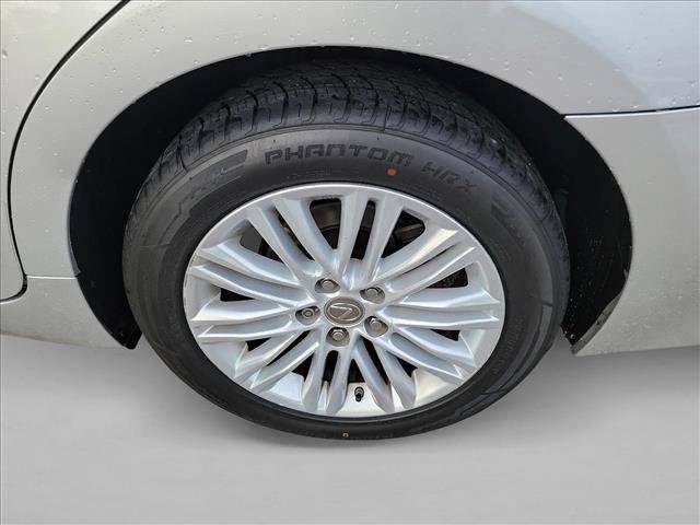 Used 2014 Lexus ES 350 w/ Premium Package FWD image 9