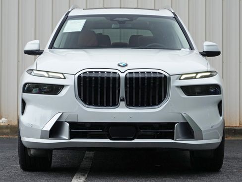Used 2024 BMW X7 xDrive40i AWD/4WD image 7