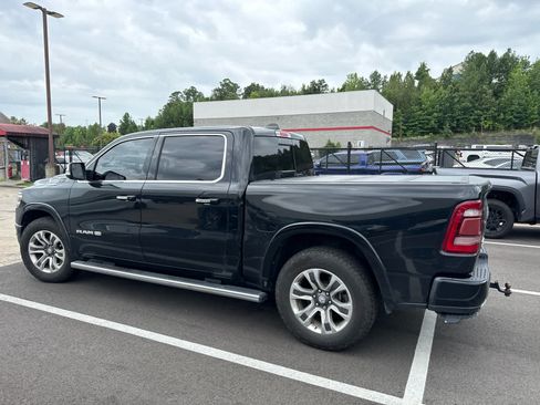Used 2022 RAM 1500 Limited w/ Body Color Bumper Group AWD/4WD image 4