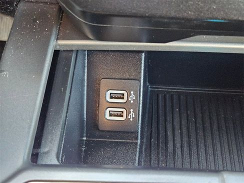 Used 2020 Ford F150 XLT w/ Equipment Group 302A Luxury image 31