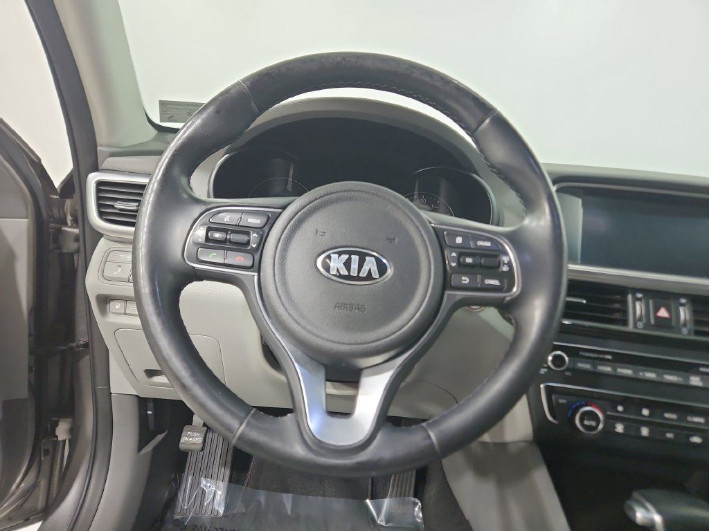 Used 2016 Kia Optima EX w/ Premium Package FWD image 15