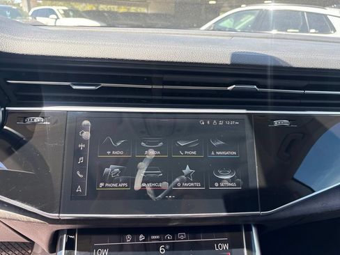 Used 2023 Audi Q8 Premium AWD/4WD image 19