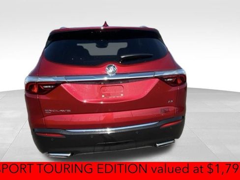 Used 2024 Buick Enclave Essence w/ Experience Buick Package AWD/4WD image 4