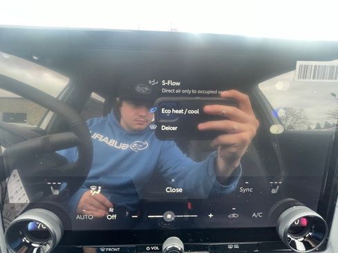 New 2026 Subaru Solterra image 25