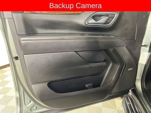 Used 2023 Chevrolet Tahoe Premier RWD image 12