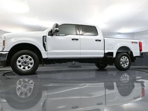 Used 2024 Ford F350 XLT w/ FX4 Off-Road Package image 54