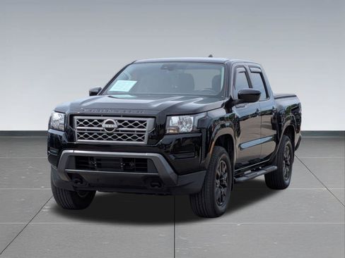 Used 2022 Nissan Frontier SV AWD/4WD image 9