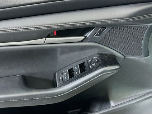 Used 2024 MAZDA MAZDA3 s image 15