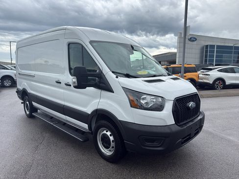 Used 2025 Ford Transit 250 148 Medium Roof w/ Load Area Protection Package RWD image 3