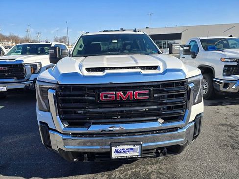 New 2026 GMC Sierra 3500 Pro w/ Convenience Package image 32