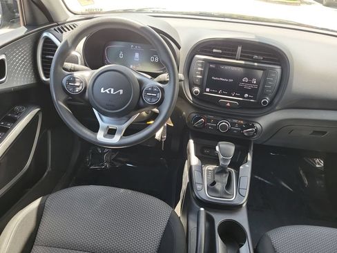 Certified 2023 Kia Soul LX FWD image 26