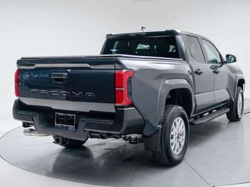 Used 2024 Toyota Tacoma SR image 5