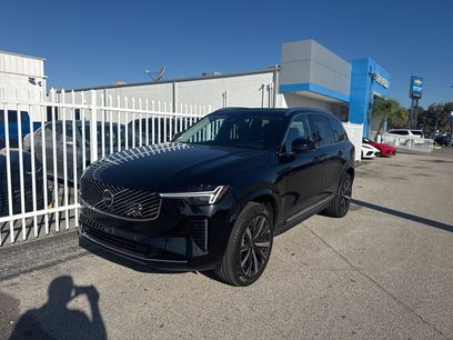 Used 2025 Volvo XC90 B5 Core w/ Climate Package