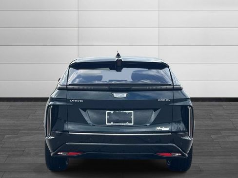 Certified 2024 Cadillac Lyriq Luxury w/ LPO, Floor Liner Package AWD/4WD image 4