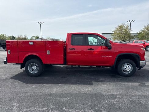 New 2025 Chevrolet Silverado 3500 W/T RWD image 2