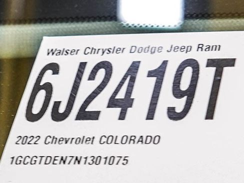 Used 2022 Chevrolet Colorado Z71 AWD/4WD image 29