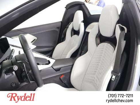 Used 2023 Chevrolet Corvette Stingray Preferred Conv w/ 2LT image 21
