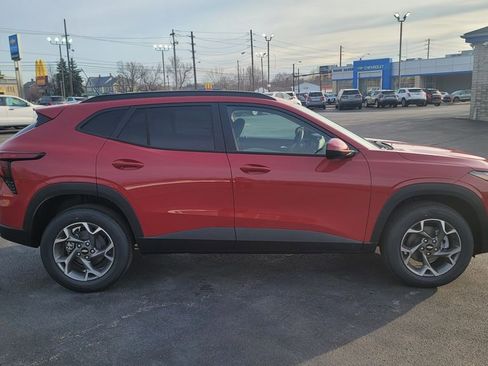 New 2026 Chevrolet Trax LT image 14