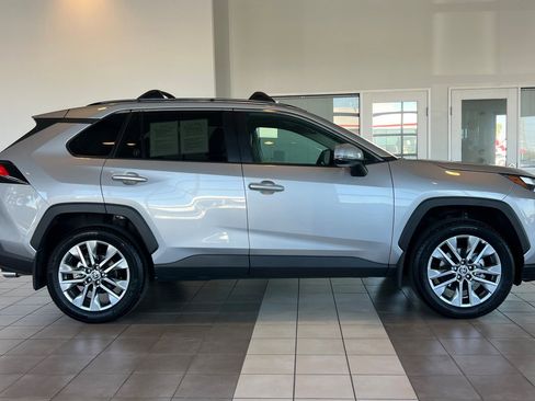 Used 2023 Toyota RAV4 XLE Premium AWD/4WD image 3