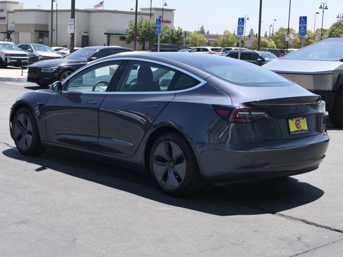 Used 2018 Tesla Model 3 Long Range RWD image 6