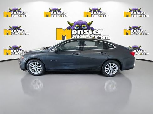 Used 2017 Chevrolet Malibu LT image 7