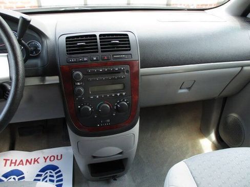 Used 2008 Chevrolet Uplander LS w/ Climate Package FWD image 27
