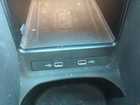 Certified 2021 Volkswagen ID.4 1st Edition image 32