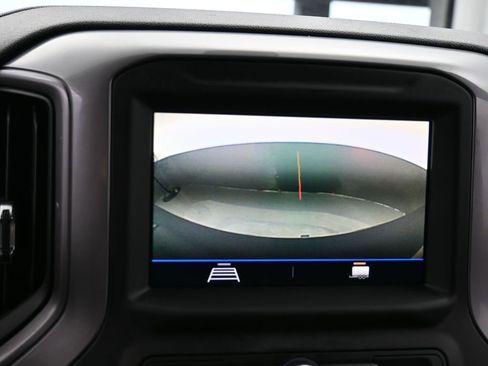 Used 2022 Chevrolet Silverado 1500 Custom image 21