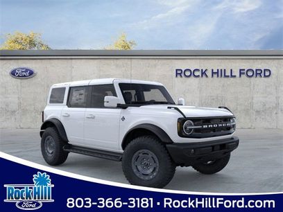 New 2025 Ford Bronco Outer Banks w/ Sasquatch Package
