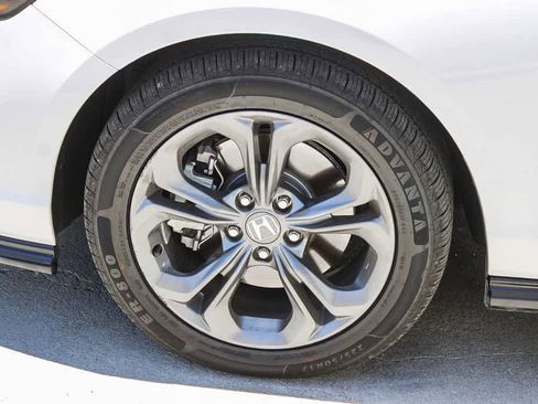 Used 2023 Honda Accord EX-L image 5