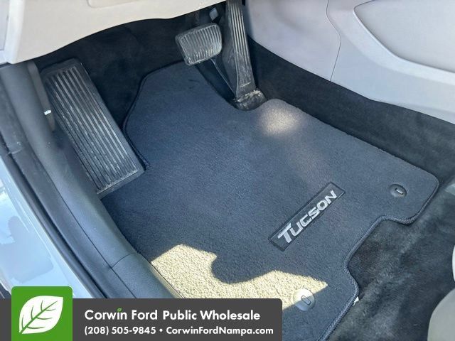 Used 2020 Hyundai Tucson Value AWD/4WD image 25