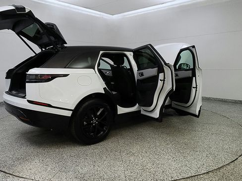 Used 2024 Land Rover Range Rover Velar Dynamic SE AWD/4WD image 12
