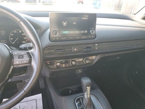 Used 2024 Honda HR-V Sport image 18