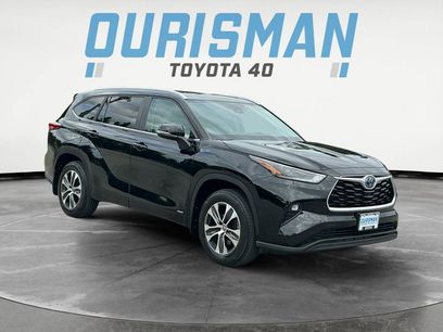 Used 2023 Toyota Highlander XLE