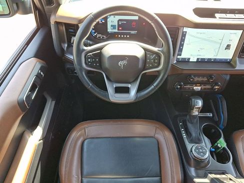 Used 2023 Ford Bronco Outer Banks AWD/4WD image 12