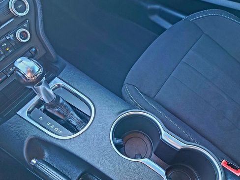 Used 2021 Ford Mustang GT RWD image 20