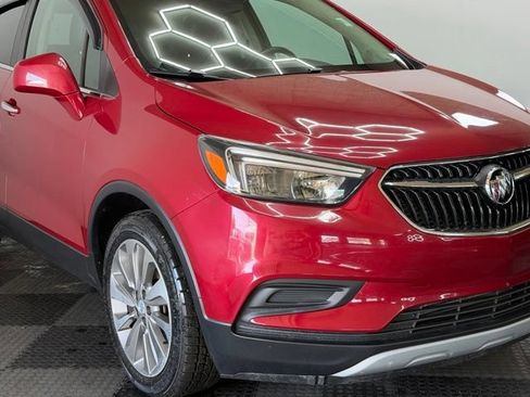 Used 2020 Buick Encore Preferred FWD image 4