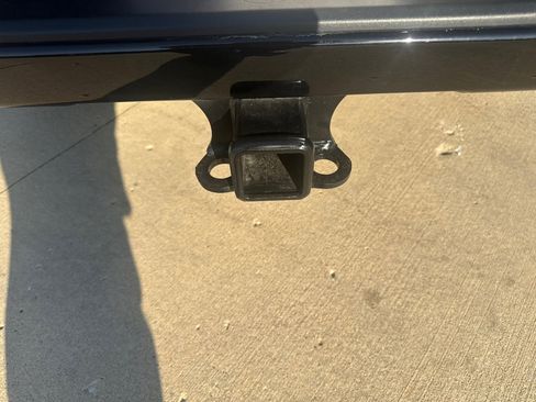 Used 2024 GMC Sierra 2500 Denali w/ Technology Package image 17