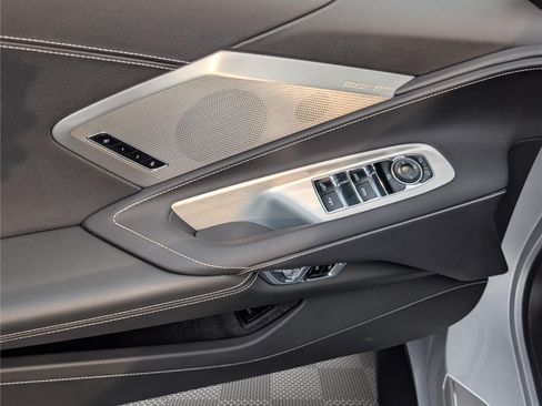 Used 2020 Chevrolet Corvette Stingray Preferred Conv w/ 2LT Preferred Equipment Group RWD image 16